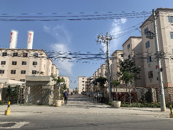 Apartamento em Rio de Janeiro, Santa Cruz, Estrada De Santa Eugenia, N. 2400, Apto 105, Bl 07, RJ. Área: 40.54m2