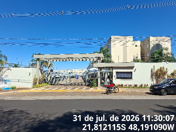 Apartamento em Araraquara, Campos Ville, Rua Aristides Fernandes, N. 485, Apto 12, Bl D Torre 2, SP. Área: 43.06m2