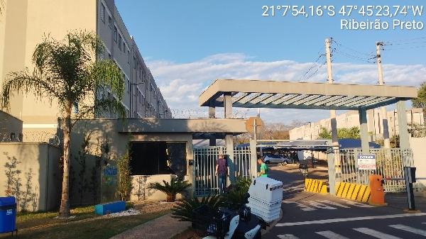 Apartamento em Ribeirão Preto, Jardim Aeroporto, Via Jeronimo Alfredo Amor Espin, N. 400, Apto 11, Bl E Torre 02, SP. Área: 43.06m2