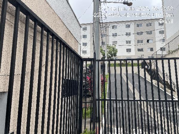 Apartamento em São Gonçalo, Monjolos, Estrada Joao De Abreu, N. 214, Apto 101, Bl 08 Lt 06, RJ. Área: 48.74m2
