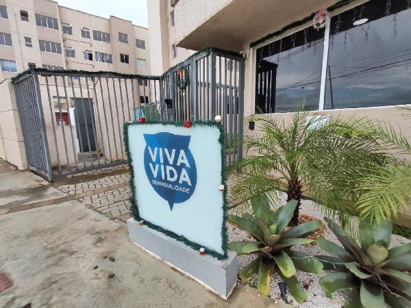 Apartamento em Rio de Janeiro, Santa Cruz, Rua Aporuna, N. 111, Apto 103, Bl 03, RJ. Área: 41.19m2