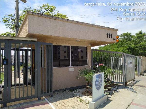 Apartamento em Rio de Janeiro, Santa Cruz, Rua Aporuna, N. 111, Apto 112, Pne, Bl 06, RJ. Área: 41.27m2