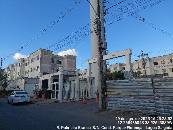 Apartamento em Feira de Santana, Lagoa Salgada, Rua Palmeira Branca, N. Sn, Apto 308, Bl 15 Vg 498, BA. Área: 42.73m2