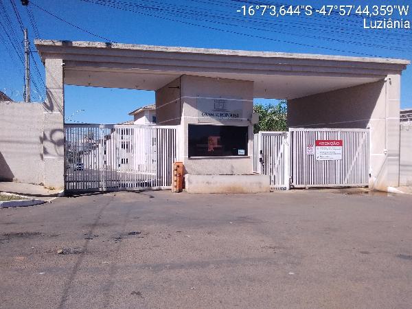 Apartamento em Luziânia, Fazenda Saia Velha, Rua Araguaia, N. Sn, Apto 202,  Duplex, Bl 54, Gleba Ga2, GO. Área: 56.32m2