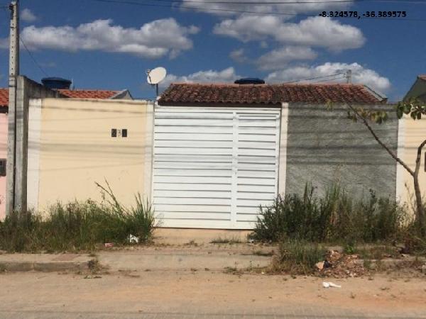 Casa em Belo Jardim, Euno Andrade Da Silva, Rua Professora Cremilda Xavier De Souza, N. 231, Lt 07 Qd 36, PE. Área: 46.3m2