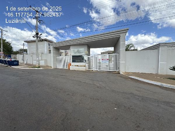 Apartamento em Luziânia, Fazenda Saia Velha, Rua Araguaia, N. Sn, Apto 203, Duplex, Bl 13, Gleba Ga2, GO. Área: 56.32m2
