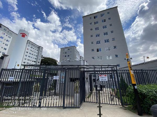 Apartamento em São Paulo, Itaquera, Avenida Adriano Bertozzi, N. 700, Apto 81, Bl 01 His, SP. Área: 41.56m2