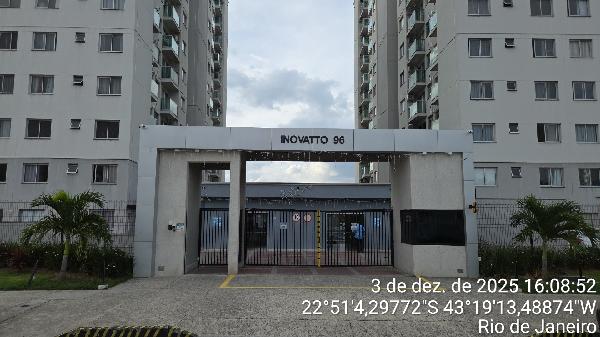 Apartamento em Rio de Janeiro, Iraja, Rua Baepina, N. 96, Apto 107, Bl 01, Lt 01 Do Pa 49097, RJ. Área: 47m2