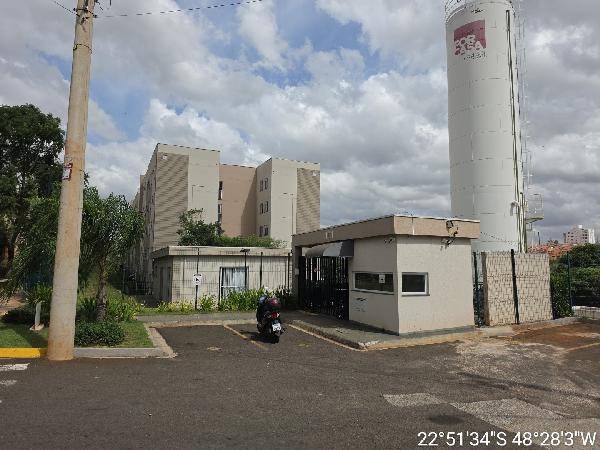 Apartamento em Botucatu, Jardim Real Park, Rua Benedito Zanella, N. 101, Apto 13, Bloco 02, SP. Área: 39.36m2 Apartamento em Botucatu, Jardim Real Park, Rua Benedito Zanella, N. 101, Apto 13, Bloco 02, SP. Área: 39.36m2