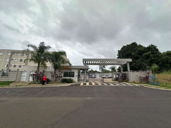 Apartamento em Araraquara, Jardim Residencial Paraiso, Rua Laurindo Ferreira Filho, N. 547, Apto 13, Bl C  Torre 1, SP. Área: 43.06m2