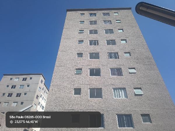 Apartamento em São Paulo, Itaquera, Avenida Adriano Bertozzi, N. 700/752, Apto 06, Bl 01, SP. Área: 40.2m2