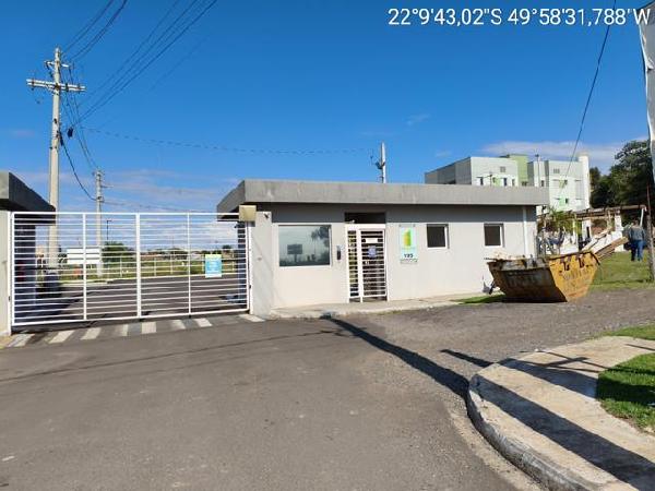 Apartamento em Marília, Osvaldo Fanceli, Rua Rosa Iachel Mazetto, N. 195, Apto 14, 01 Pv Bl E, SP. Área: 51.7m2