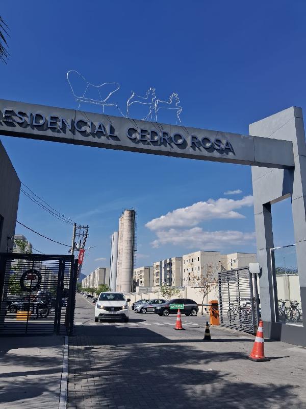 Apartamento em Rio de Janeiro, Inhoaiba, Rua Campo Grande, N. 3740, Apto 301, Bl 22, RJ. Área: 41.19m2
