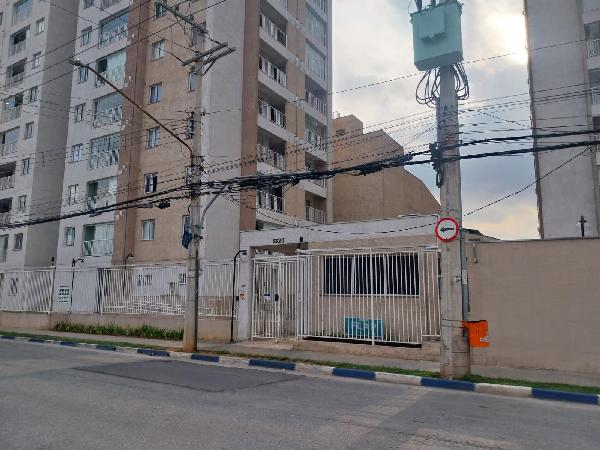 Apartamento em Guarulhos, Vila Sao Joao, Rua Cavadas, N. 64, Apto 404, 4º Andar Torre 1, SP. Área: 41.98m2