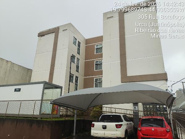 Apartamento em Ribeirão das Neves, Justinópolis, R Botafogo, N. 325, Apto 201, Bl 55 Vg 12, MG. Área: 38.4m2