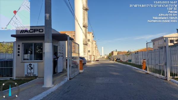Apartamento em Pelotas, Tres Vendas, Avenida Engenheiro Ildefonso Simoes Lope, N. 2046, Apto 504, Bl J, RS. Área: 43.27m2
