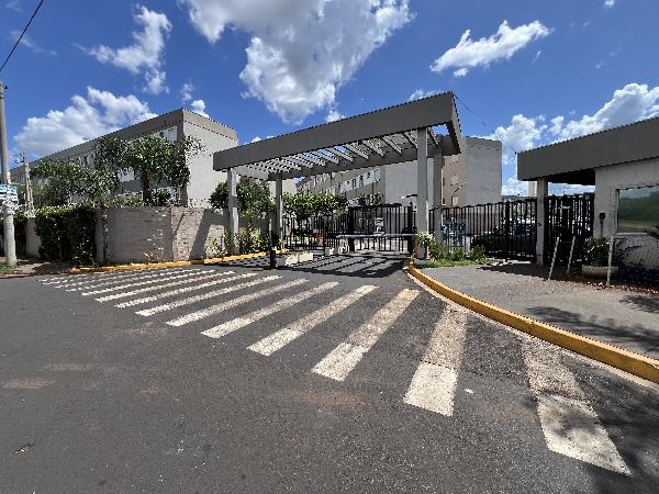 Apartamento em Ribeirão Preto, Valentina Figueiredo, Avenida Governador Mario Covas, N. 7555, Apto 22, Tr 3 Bl A, SP. Área: 43.06m2