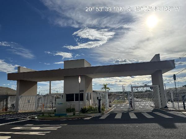 Casa em Bady Bassitt, Garden Rni, Estrada Municipal Bbs-325, N. 300, Cs 12, SP. Área: 42.93m2