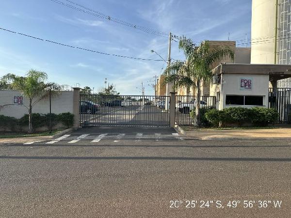 Apartamento em Votuporanga, Residencial Forlife Versato, Estrada Municip Primo Furlani, N. 240, Apto 31, 3º Andar, Bl 02, SP. Área: 40.47m2