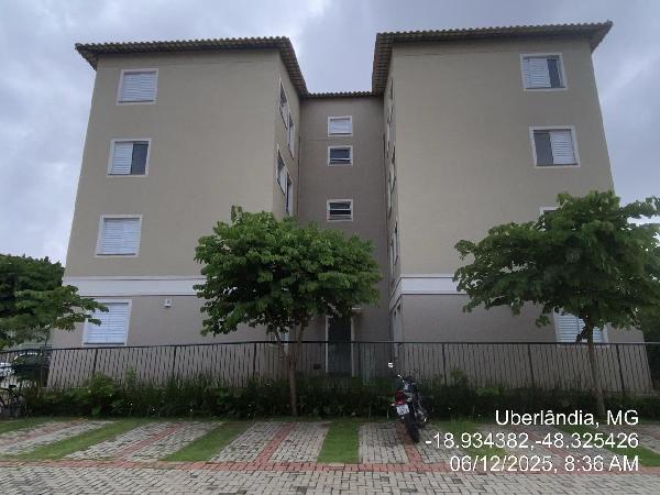 Apartamento em Uberlândia, Chacaras Tubalina E Quartel, Rua Sudepe, N. 1415, Apto 404, Bl 7, MG. Área: 44.73m2