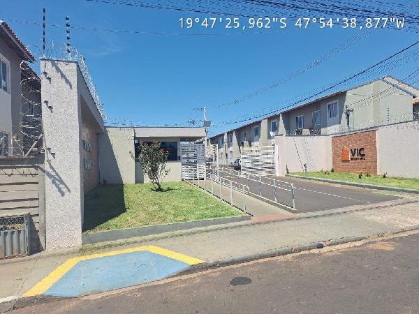 Apartamento em Uberaba, Conjunto Chica Ferreira, Rua Dona Cecilia Borges Pauluk, N. 70, Apto 201, Bl28 Vg 225, MG. Área: 40.57m2