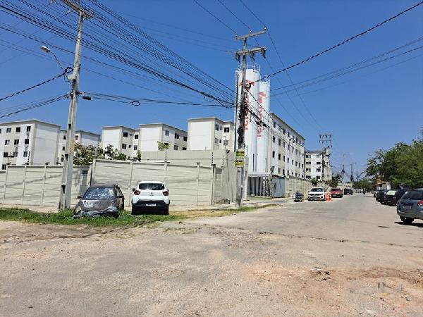 Apartamento em Fortaleza, Sapiranga-coite, Rua Coronel Olegario Memoria, N. 1462, Apto 401,  Bl 12 Qd 68, CE. Área: 44.28m2