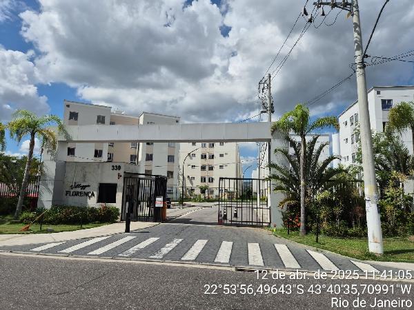 Apartamento em Rio de Janeiro, Santa Cruz, Rua Projetada A, N. 330, Apto 301, Bl 02, RJ. Área: 44.22m2