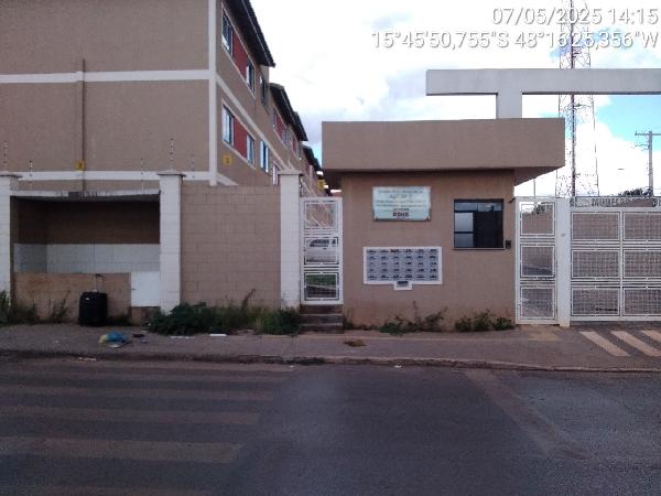 Apartamento em Águas Lindas de Goiás, Parque Da Barragem Setor 05, Avenida 02, N. Sn, Apto 101, Bl E Lt 27c Qd 11 Cj A St 05, GO. Área: 44.77m2