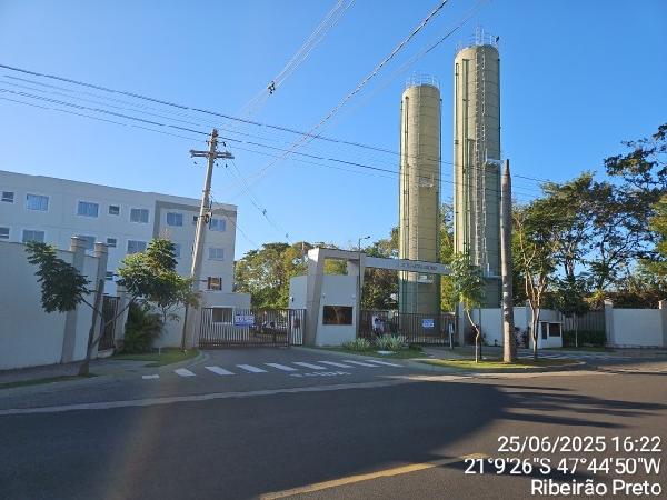Apartamento em Ribeirão Preto, Jardim Ouro Branco, Rua Professor Aylton Ricoy De Oliveira, N. 925, Apto 401, Bl 29, SP. Área: 40.82m2