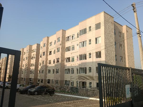 Apartamento em Rio de Janeiro, Santa Cruz, Rua Aporuna, N. 55, Apto 201, Bl 04, RJ. Área: 41.27m2