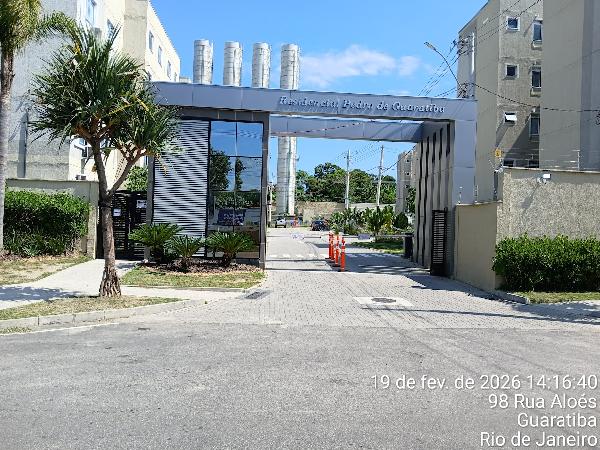 Apartamento em Rio de Janeiro, Guaratiba, Rua Aloes, N. 251, Apto 101, Bl 24, RJ. Área: 40m2
