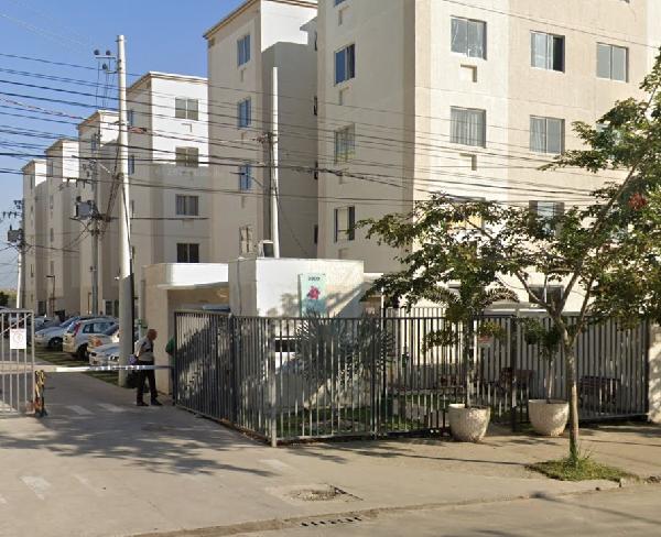 Apartamento em Rio de Janeiro, Santa Cruz, Estrada De Santa Eugenia, N. 2800, Apto 101, Bl 12, RJ. Área: 40.54m2