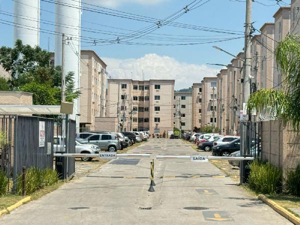 Apartamento em Rio de Janeiro, Guaratiba, Estrada Cabucu De Baixo, N. 600, Apto 403, Bl 06, RJ. Área: 40m2