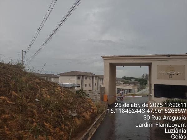 Apartamento em Luziânia, Fazenda Saia Velha, Rua Araguaia, N. Sn, Apto 201, Bl 04, Gleba Ga5, GO. Área: 57.96m2