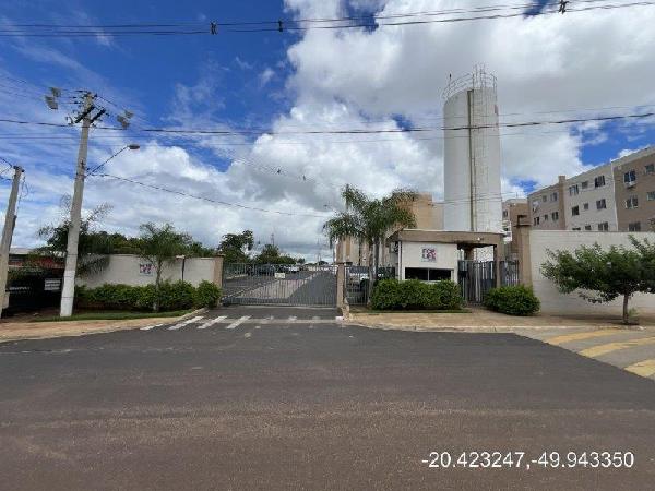 Apartamento em Votuporanga, Residencial Forlife Versato, Estrada Municipal Primo Furlani, N. 240, Apto 32, Bl 05, SP. Área: 40.47m2