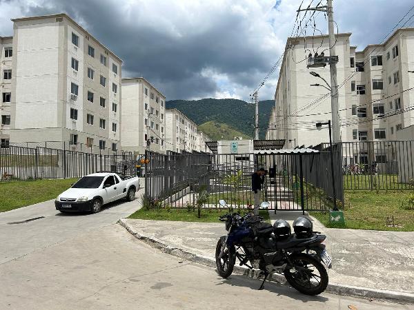 Apartamento em Nova Iguaçu, Cabuçu, Avenida Abilio Augusto Tavora, N. 6045, Apto 303, Bl 16, RJ. Área: 40.54m2