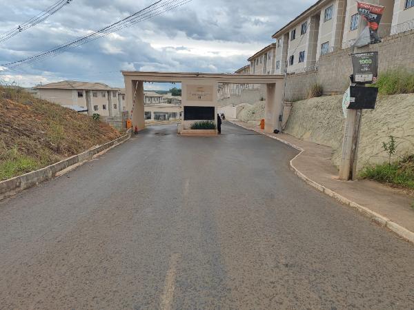 Apartamento em Luziânia, Fazenda Saia Velha, Rua Araguaia, N. Sn, Apto 204, Bl 34, , Gleba Ga5, GO. Área: 57.96m2