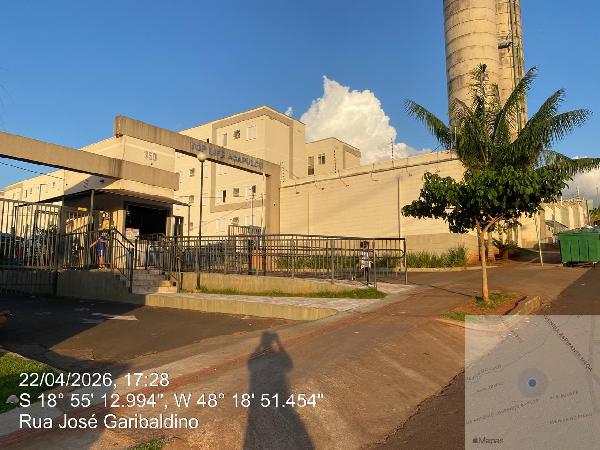 Apartamento em Uberlândia, Chacaras Tubalina E Quartel, Rua Jose Garibaldino, N. 350, Apto 304, Box 97, MG. Área: 39.3m2