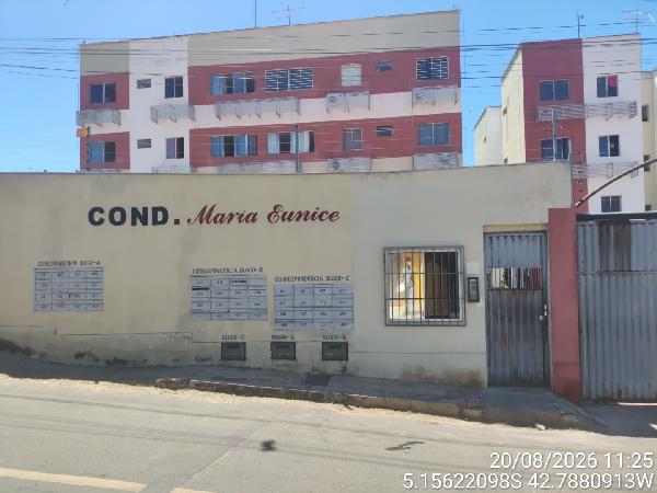 Apartamento em Teresina, Santa Cruz, Rua Aracati, N. 2340, Apto 301, Bl C Qd G Lot Primavera, PI. Área: 62.4m2
