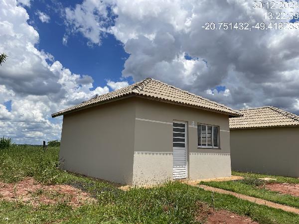 Casa em São José do Rio Preto, Residencial Maria Clara 2, R Projetada 03, N. 878, Qd 02 Lt 01, SP. Área: 44.82m2