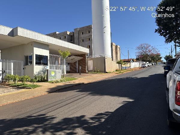Apartamento em Ourinhos, Vila Sao Luiz, Rua Lourenco Jorge, N. 495, Apto 1042, Bl 10 Box 177, SP. Área: 43.97m2