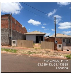 Casa em Londrina, Jacutinga, Rua Leozita Baggio Vieira, N. 555, Dt 15 Qd 04, PR. Área: 46.27m2