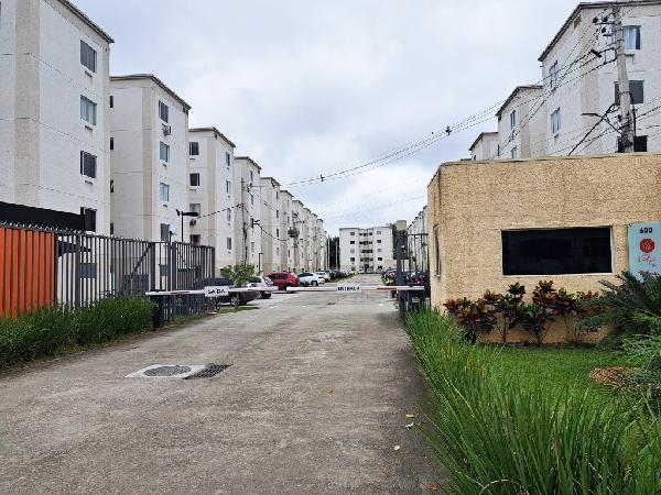 Apartamento em Rio de Janeiro, Guaratiba, Estrada Cabucu De Baixo, N. 600, Apto 306, Bloco 13, RJ. Área: 40m2