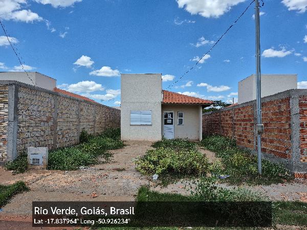 Casa em Rio Verde, Residencial Pizolato, Rua Flor Colestenia, N. Sn, Lt 28 Quadra 10, GO. Área: 49.76m2
