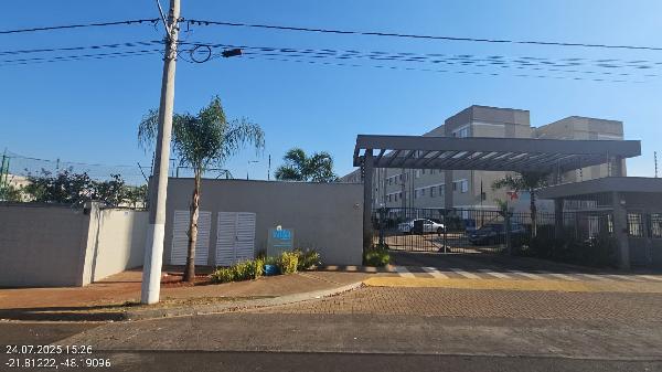 Apartamento em Araraquara, Campos Ville, Rua Aristides Fernandes, N. 485, Apto 22, Bl D Torre 3, SP. Área: 43.06m2