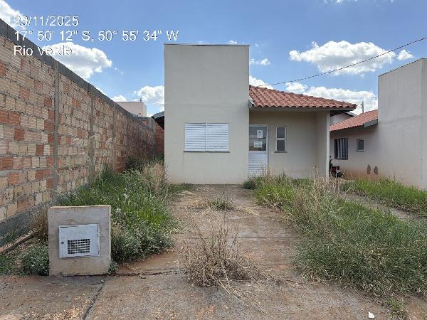 Casa em Rio Verde, Residencial Portal Dos Ipes, Alameda Dos Ipes Qd 09 Lt 10, N. Sn,, GO. Área: 49.76m2
