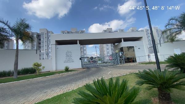 Apartamento em Araraquara, Jardim Sao Rafael Ii, Estrada Municipal Ara 347, N. 145, Apto 402, Tipo I Pav 4 Torre 10, SP. Área: 47.85m2