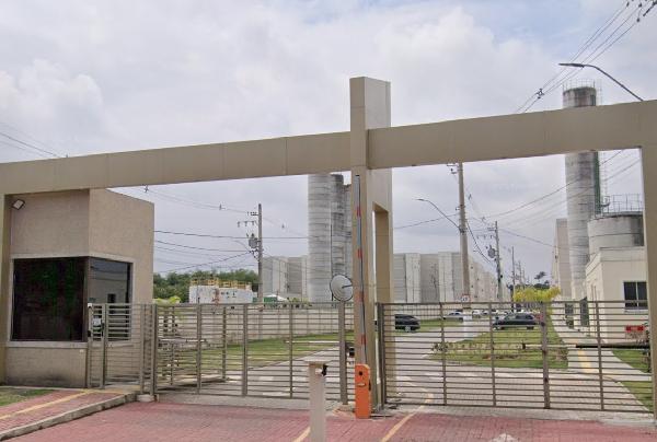 Apartamento em Camaçari, Abrantes, Rua Principal De Portal De Abrantes, N. S/N, Apto 401, Bl 08 Cond I, BA. Área: 38.4m2