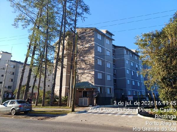 Apartamento em Porto Alegre, Restinga, Avenida Edgar Pires De Castro, N. 4900, Apto 104, Bl A, RS. Área: 45.91m2
