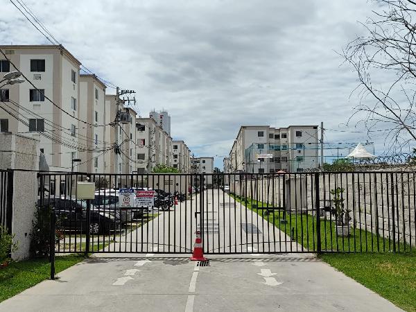 Apartamento em Rio de Janeiro, Santa Cruz, Rua Compositor Tunai (Antiga Rua Projetada 1), N. 115, Apto 302, Bl 10, RJ. Área: 40.54m2